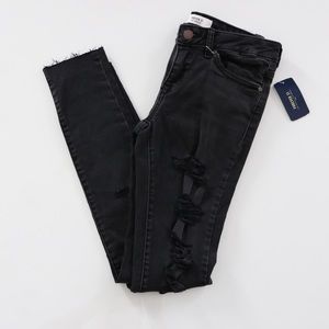Forever21 low rise/ankle fit jeans size 24